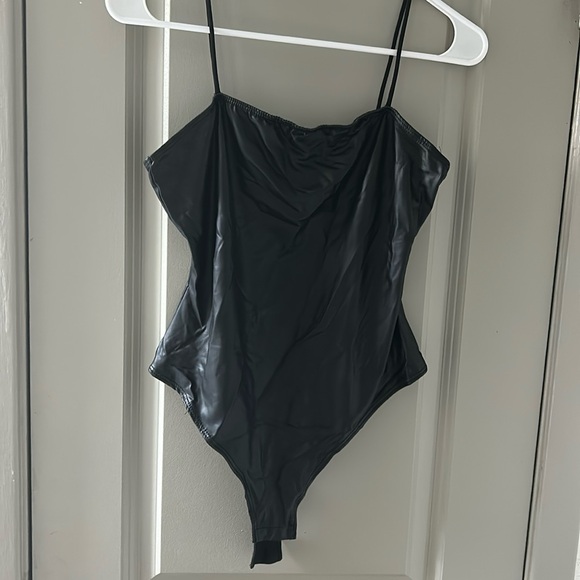 Beautiful Girl Bodysuit Size Mediam Color Black. - Picture 1 of 8
